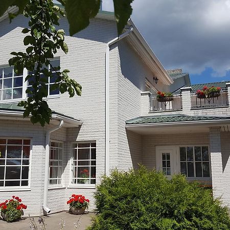 Helene Villa Kuressaare Exterior foto